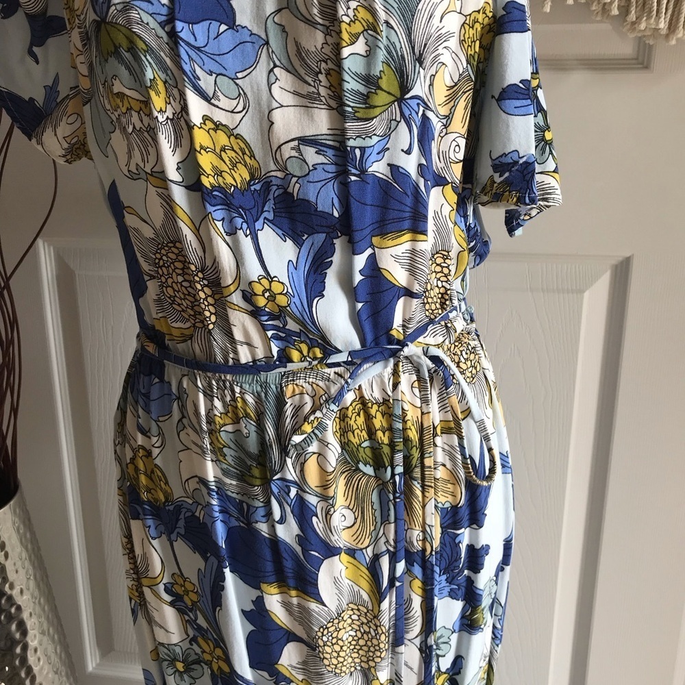 Boho Floral Maxi Dress 💙💛 - Picture 6 of 8